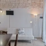 White House Flats & * Ostuni