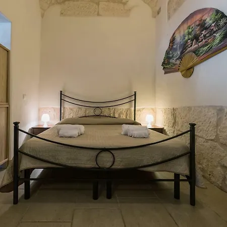 White House Flats & أوستوني