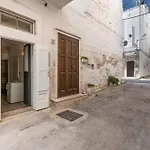 White House Flats & Holiday home Ostuni