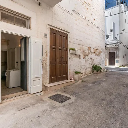 White House Flats & Holiday home Ostuni