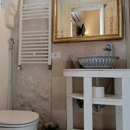 Casa vacanze White House Flats & *